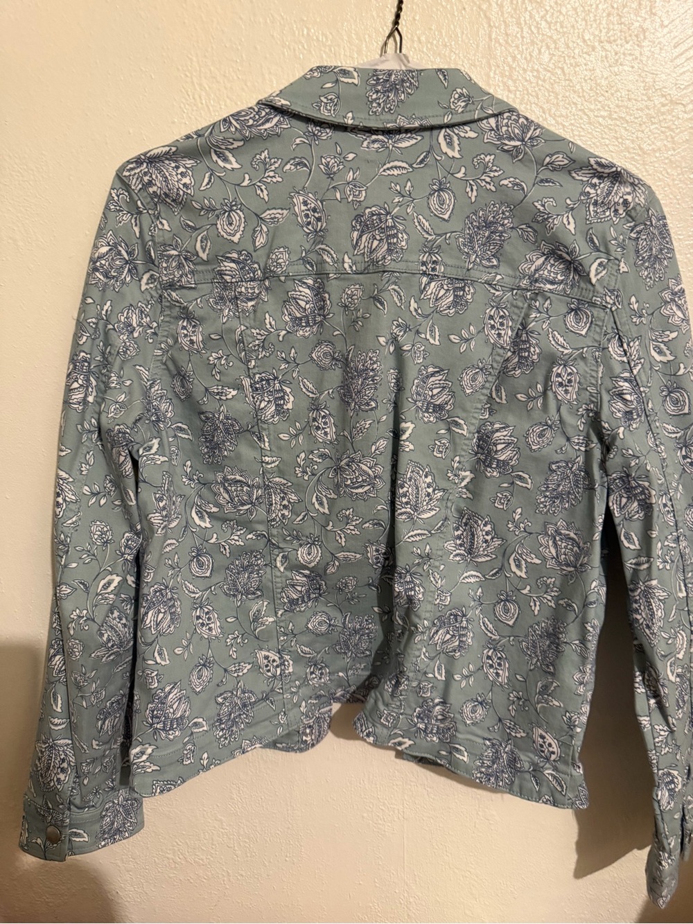 Croft & Barrow blue floral jacket
